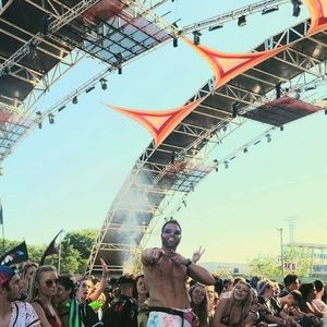 Meet your Posher, Andrew